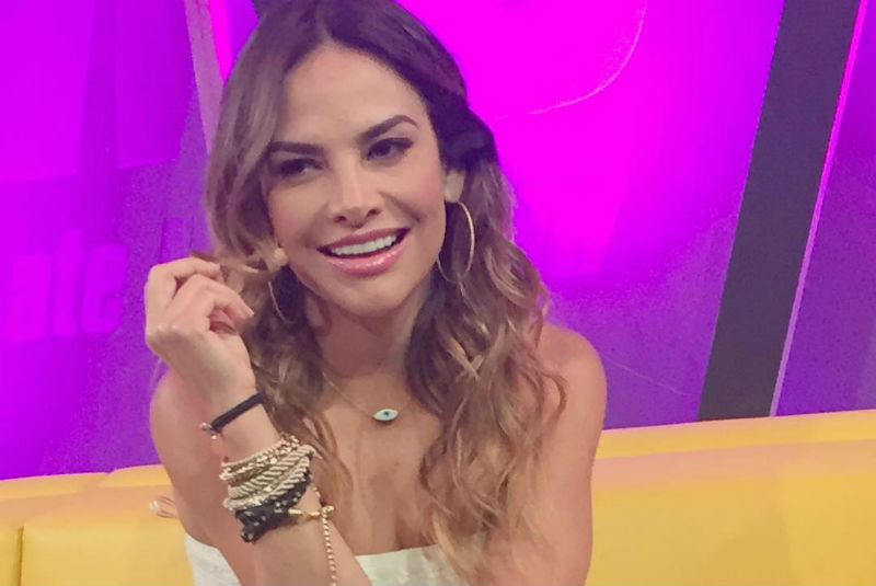 fabiola campomanes novelas