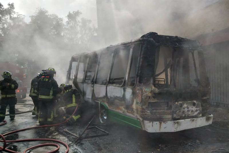 Explosión En Microbús Deja 4 Heridos En Coyoacán (+fotos) - 24 Horas