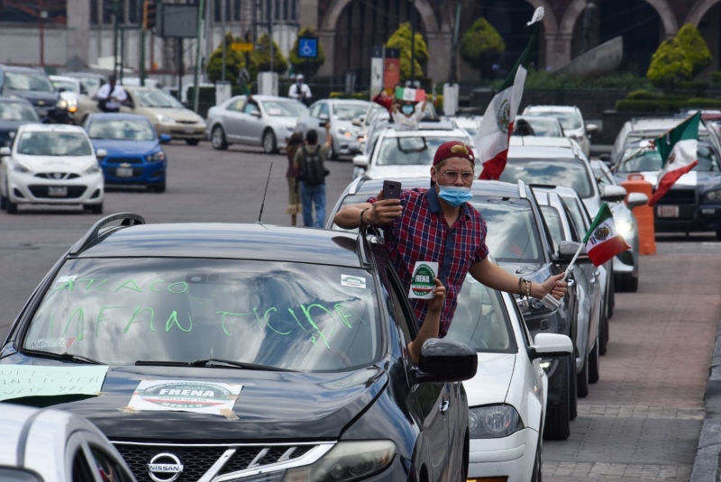 Morelia se une a Frena y protesta para que AMLO salga del poder