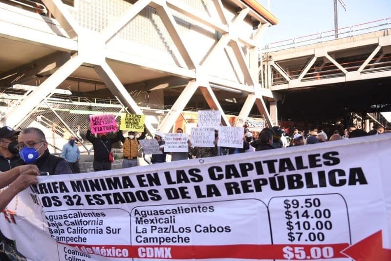 Transportistas realizan bloqueos en distintos puntos de la CDMX (+video)