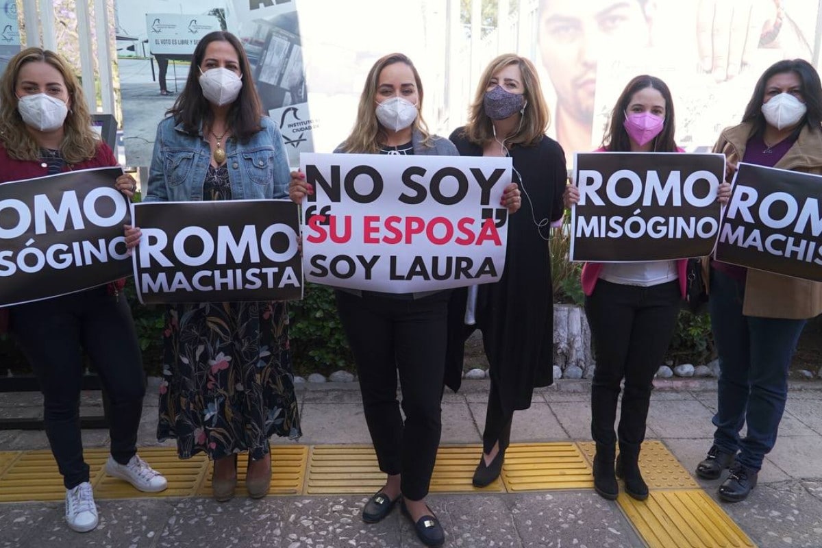 Por violencia de género denuncian a Romo