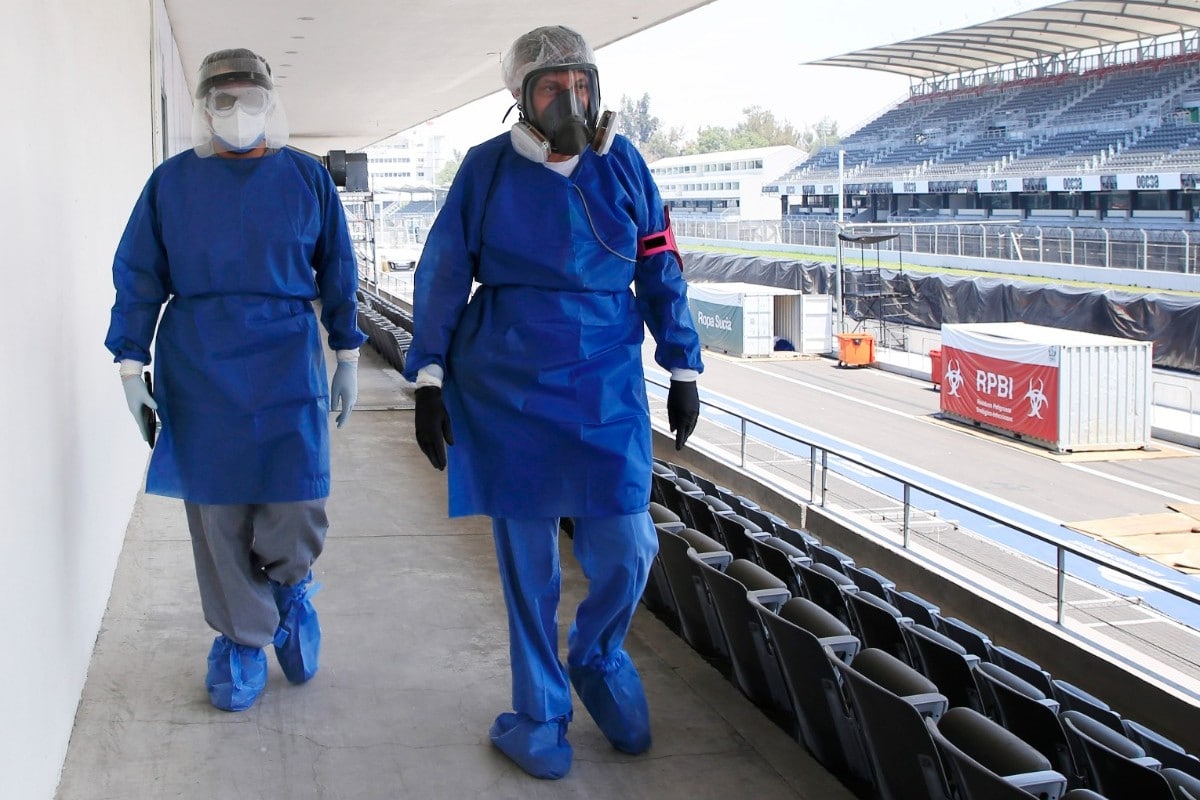 El IMSS informó que el hospital Covid-19 en el Autódromo extenderá sus operaciones hasta el 18 de agosto.