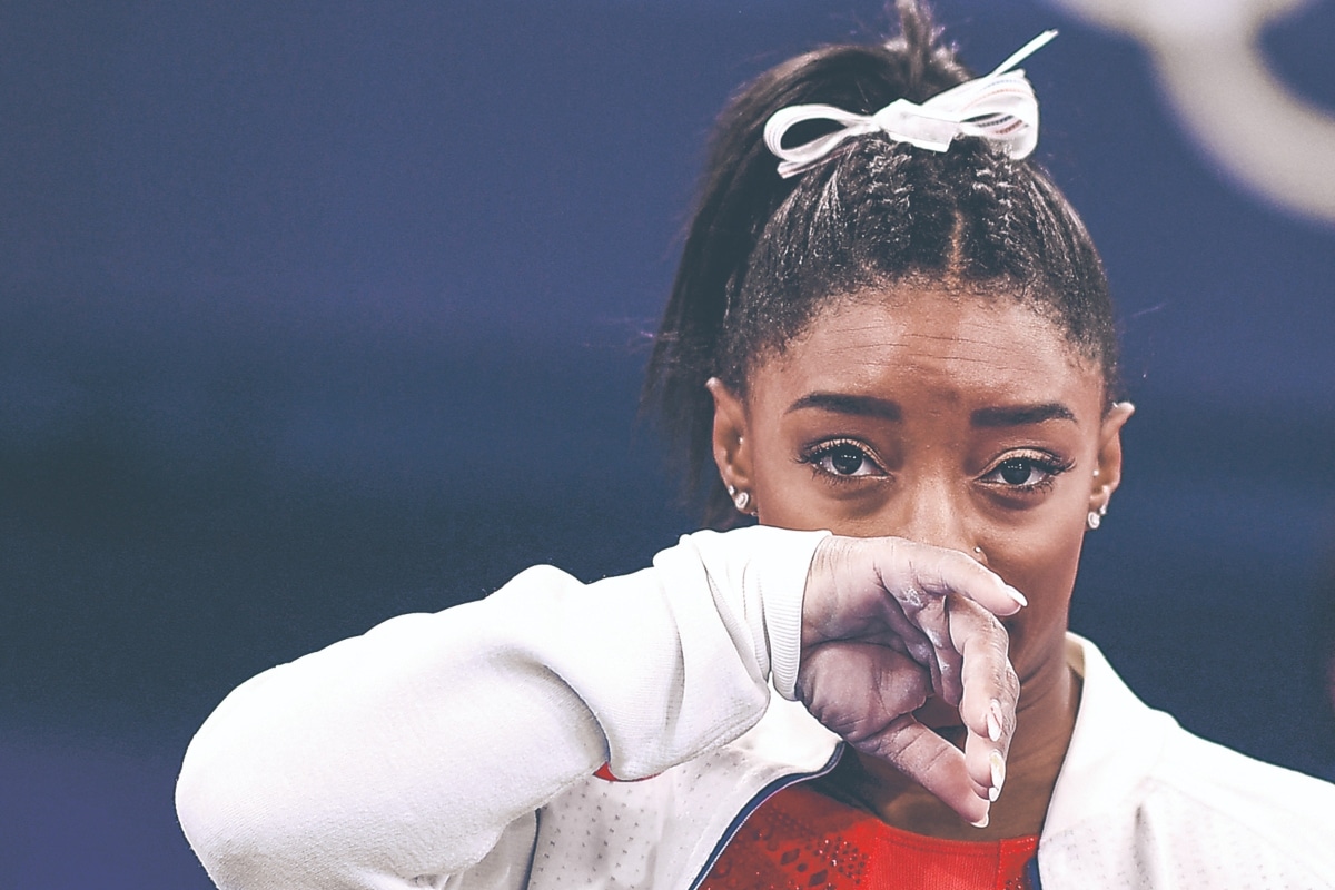 SIMONE BILES