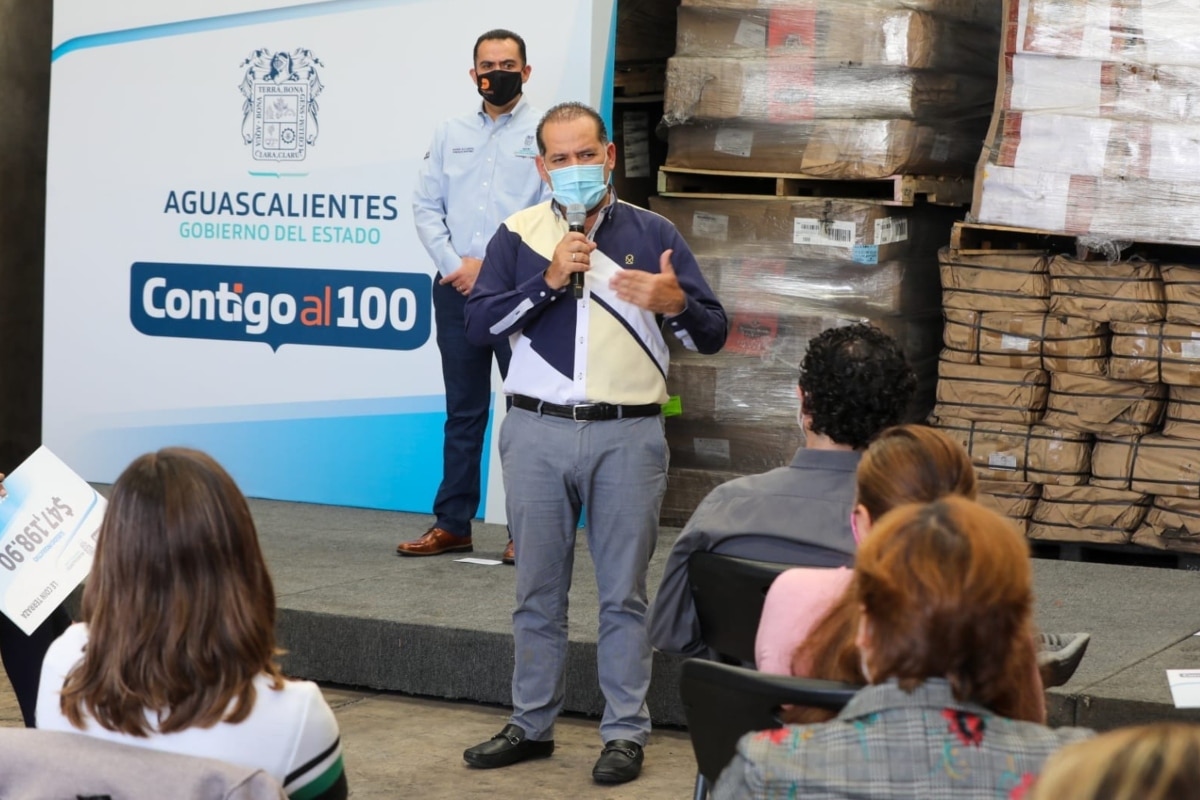 Martin Orozco apuntó también que es momento de reforzar las medidas de prevención en materia de salud para proteger a la población, sin cerrar la economía