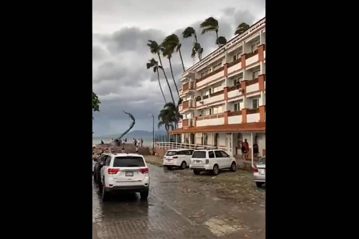 Nora tocó tierra en Jalisco