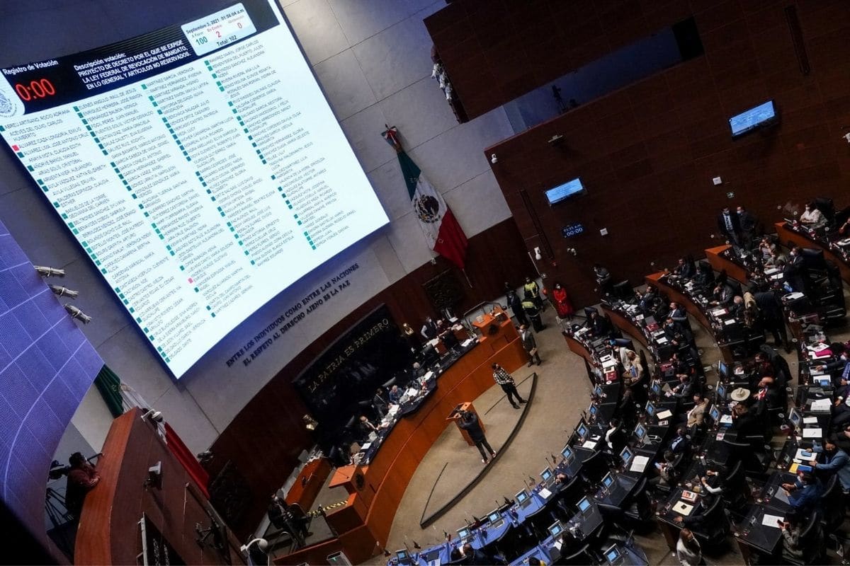 Diputados discutirán y votarán mañana ley de revocación de mandato