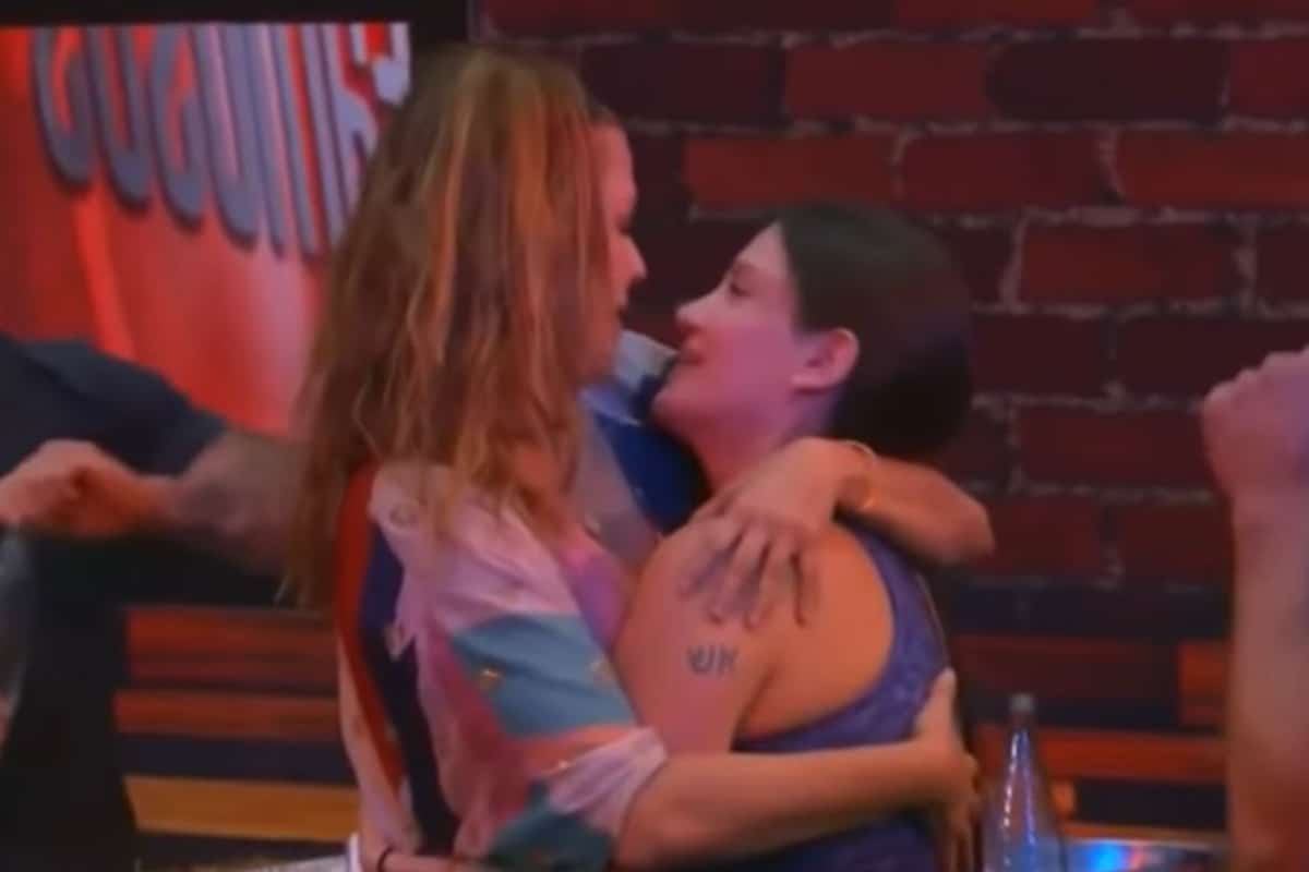 VIDEO: Alicia Machado y Celia Lora se pasan de copas y terminan fiesta con  beso - 24 Horas