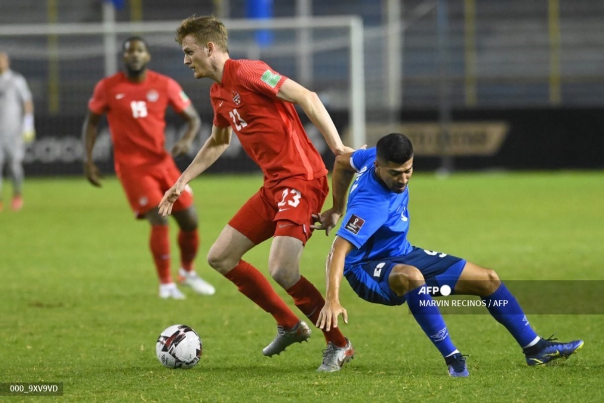 Canadá vence 2-0 a El Salvador y queda virtualmente clasificada a Qatar-2022