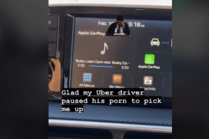 Foto: Tiktok /@scrunj | ¿Tan temprano? Tiktoker descubre que su Uber detuvo su video ¡para adultos!