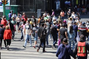 Salud destacó que el país está en la tercera semana consecutiva de reducción de la epidemia de covid-19.