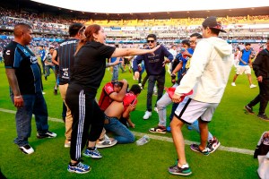 Proponen senadores que vigilancia en partidos de futbol quede a cargo de policías estatales y municipales