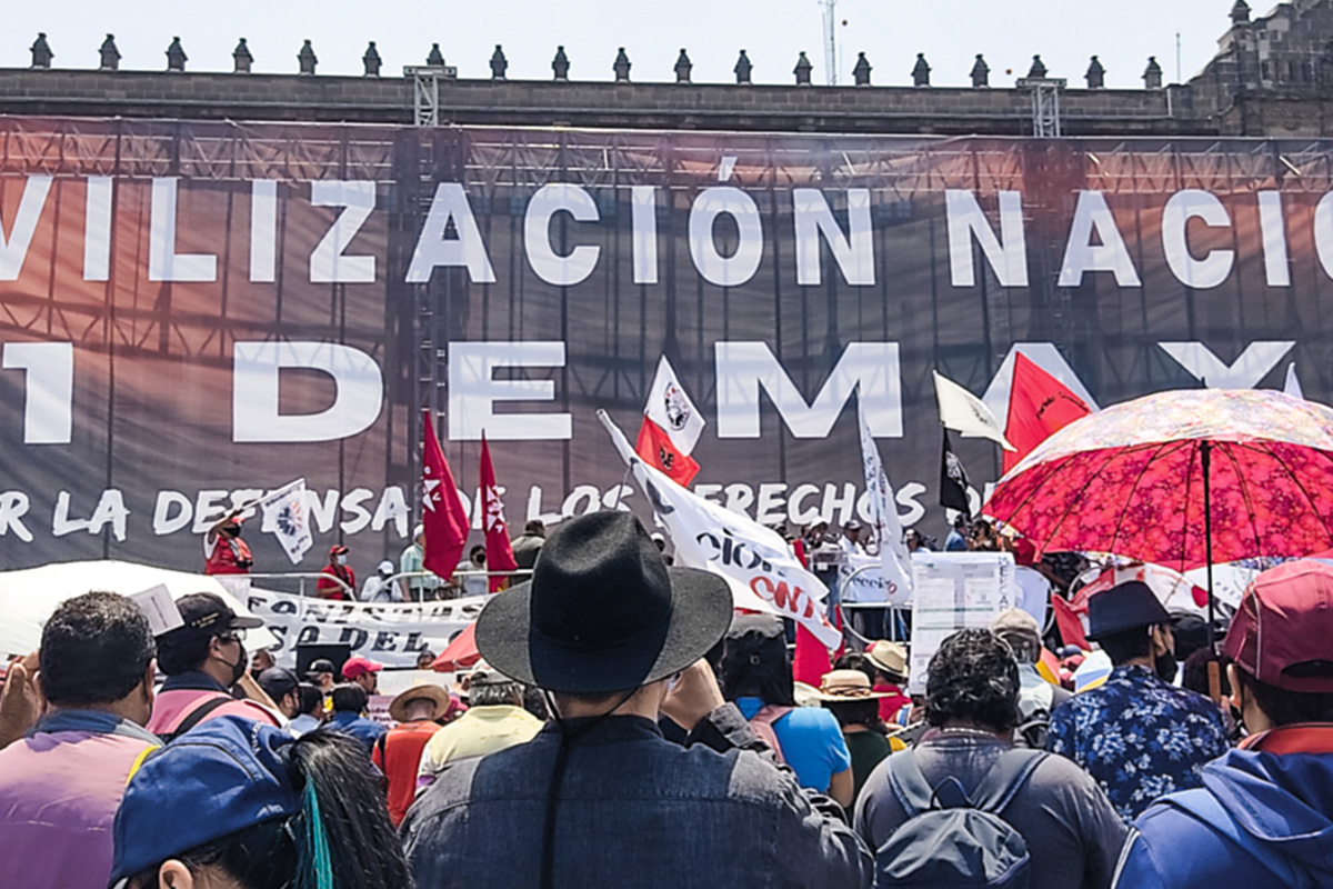 Por el Día del Trabajo, marchan miles en paz y sin afectar a nadie 