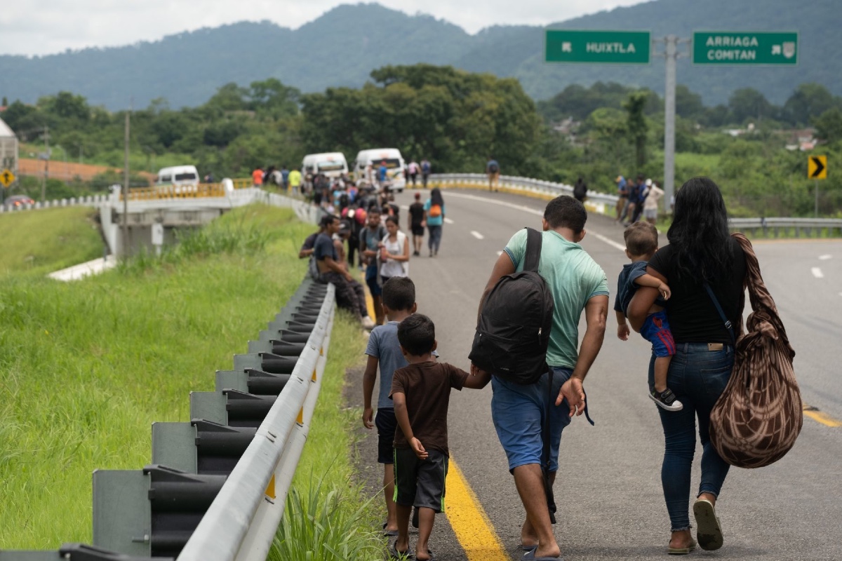 Caravana de migrantes se debilita en el sur de M xico 24 Horas