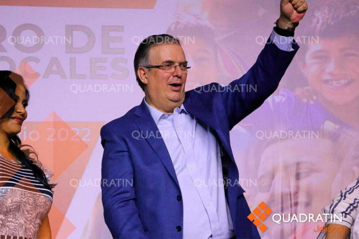 Cinco veces me destapó el Presidente, proclama Marcelo Ebrard