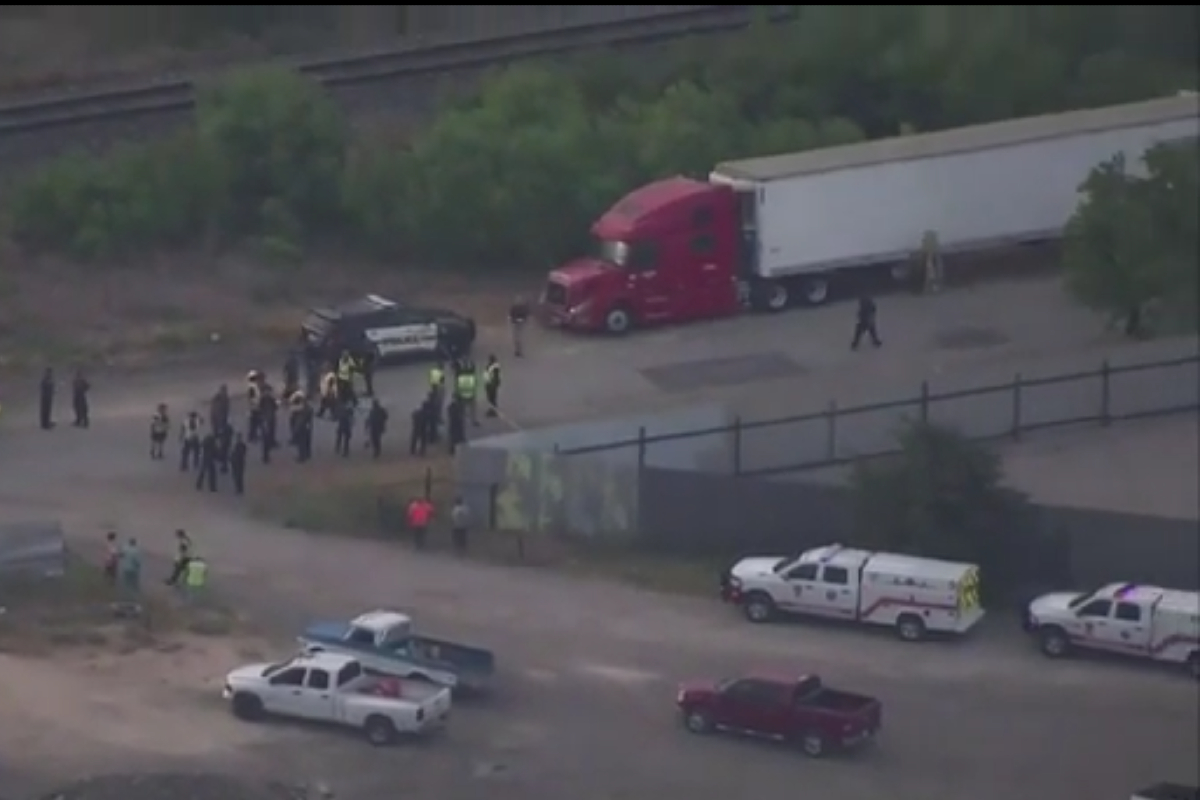 Este miércoles comenzó la repatriación de los migrantes muertos en San Antonio, Texas.