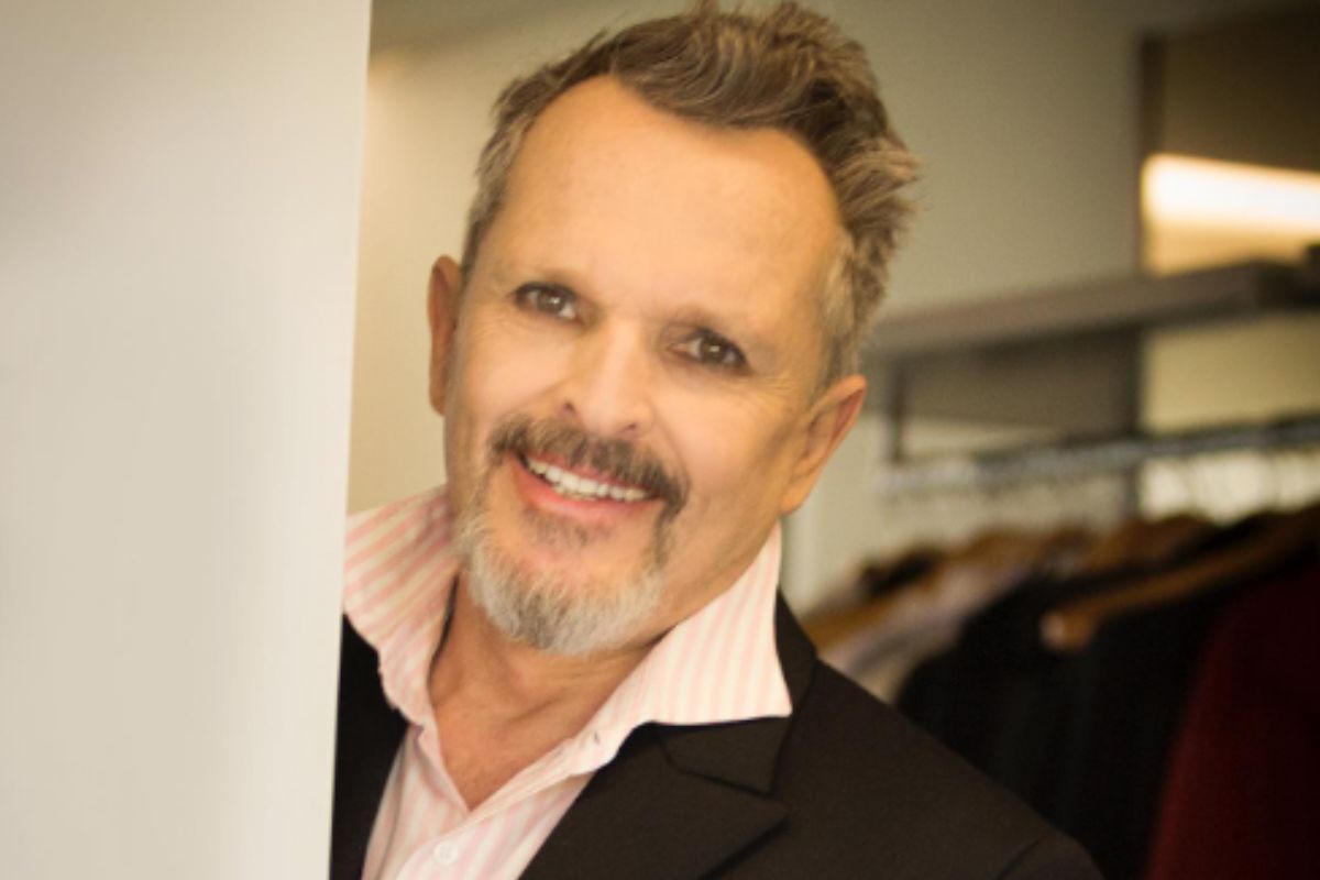 Foto:Instagram/@miguelbose|“Vértebras aplastadas” Miguel Bosé confirma que será operado de una hernia discal severa