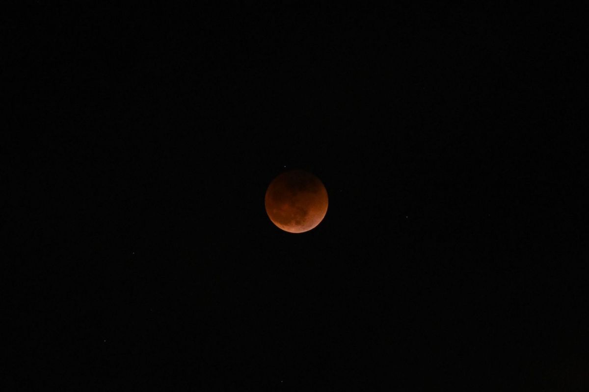 |IMÁGENES. Así se vivió eclipse total de Luna esta madrugada