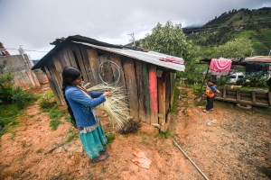 Foto: AFP | PAN Explicó que de 2018 a 2020, el informe revela que hay 3.8 millones más de pobres en el país