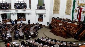 pelea microfono congreso