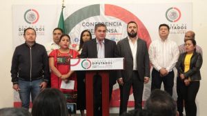 Luis Espinosa Cházaro, pidió a la SICT que suspenda el aumento en el peaje de la autopista México-Acapulco