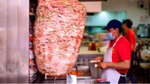 Los menús de las taquerías han encarecido hasta en un 12% tras el alza en los precios de la carne, verduras y bebidas