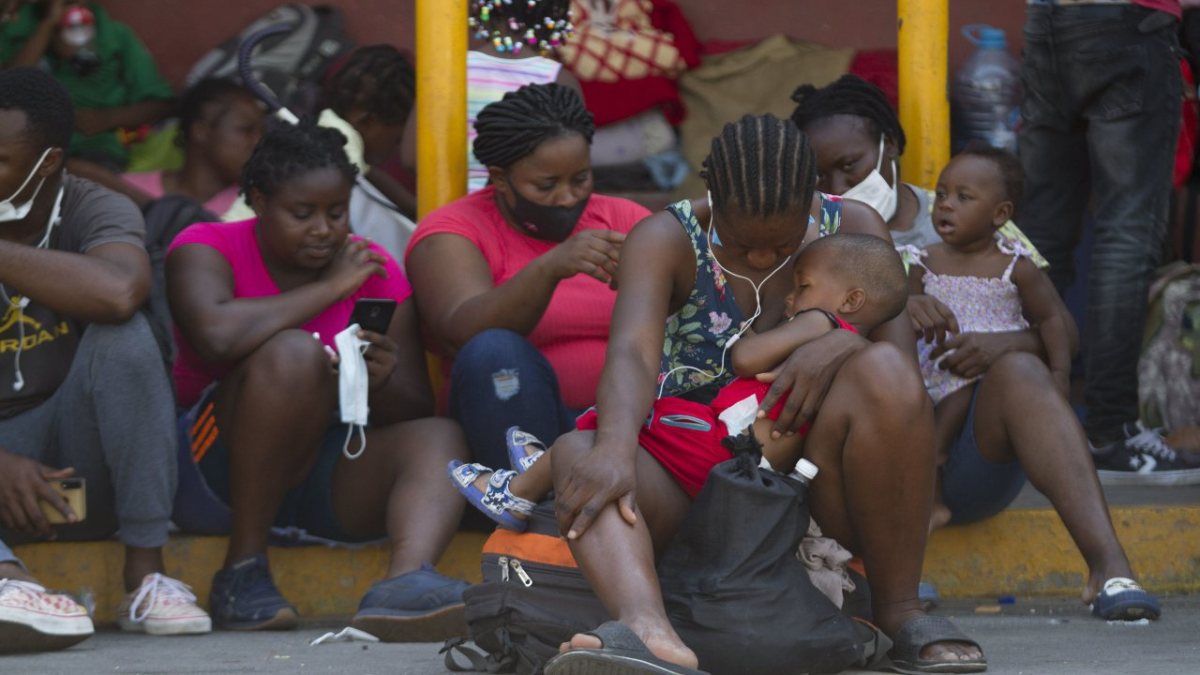 Mujeres MIGRANTES