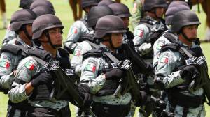 Va AMLO por más beneficios al Ejército