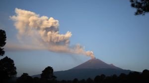 Foto:Cuartoscuro|Tras aumento en el semáforo volcánico, clases continuarán vía remota: SEP