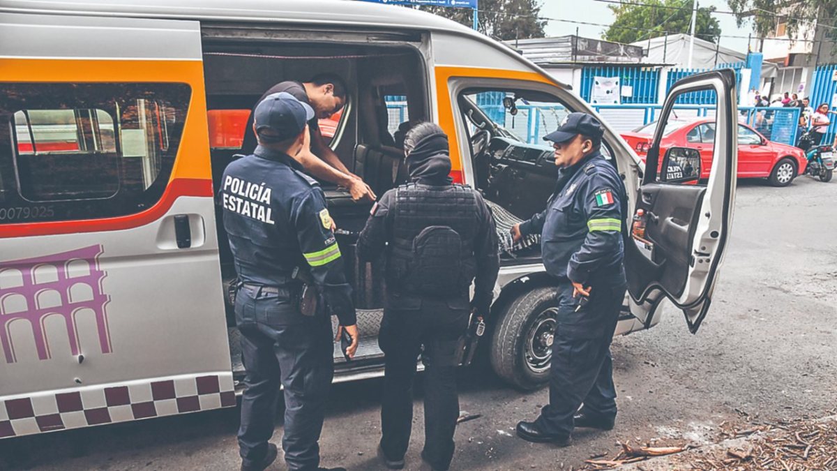 Observadores denunciaron un presunto delito electoral en la casilla especial instalada en la preparatoria oficial 11 de la colonia Habitacional Infonavit Norte