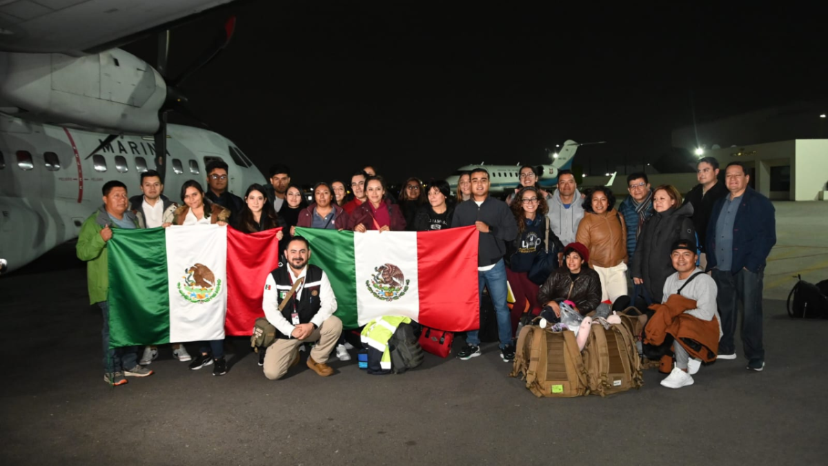 Foto: SSA | México envió una comisión de 26 profesionales de las instituciones del sector Salud, para atender a niñas y niños de cero a cinco años en Chile.