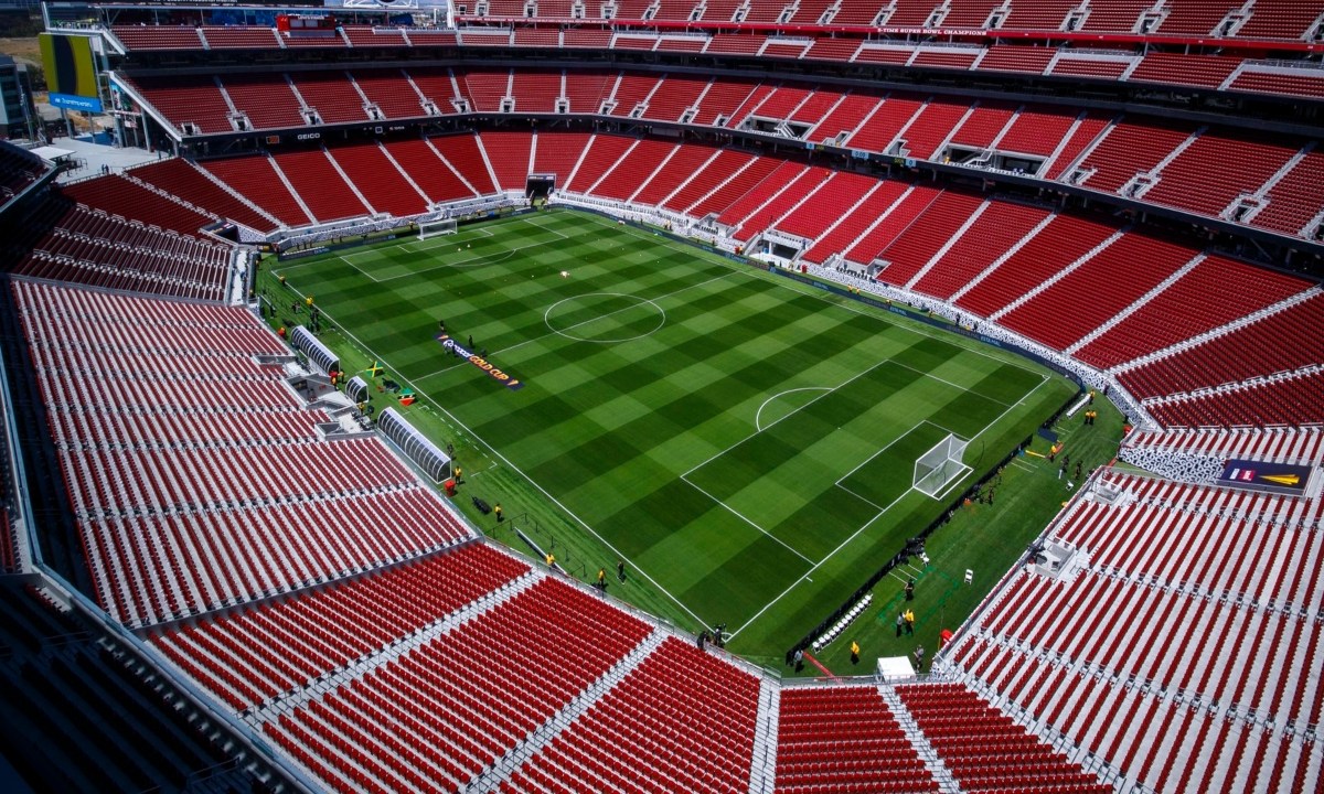 estadio apuñalado