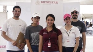 Jóvenes en la Feria Nacional del Empleo