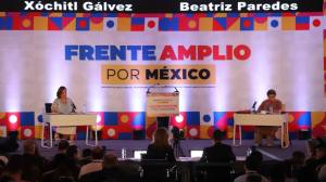 Las dos aspirantes a encabezar el Frente Amplio por México, la panista Xóchitl Gálvez y la priista Beatriz Paredes, coincidieron en varios puntos durante el tercer Foro regional.