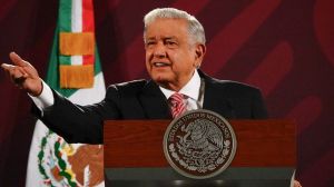 AMLO - Andrés Roemer