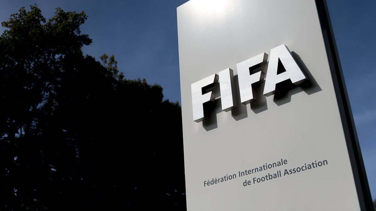 La FIFA se dispone a trasladar más de 100 puestos de trabajo, incluido su departamento legal, desde sus oficinas centrales de Zúrich a Miami