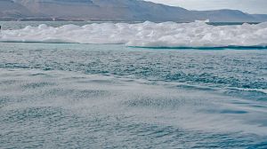 Derretimiento de glaciares, calor insoportable, crisis de las aseguradoras y basura espacial son parte de un informe