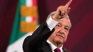 El presidente de México, pidió a los habitantes de la Costa Grande Guerrero a protegerse ante el futuro impacto del huracán Otis categoría 5