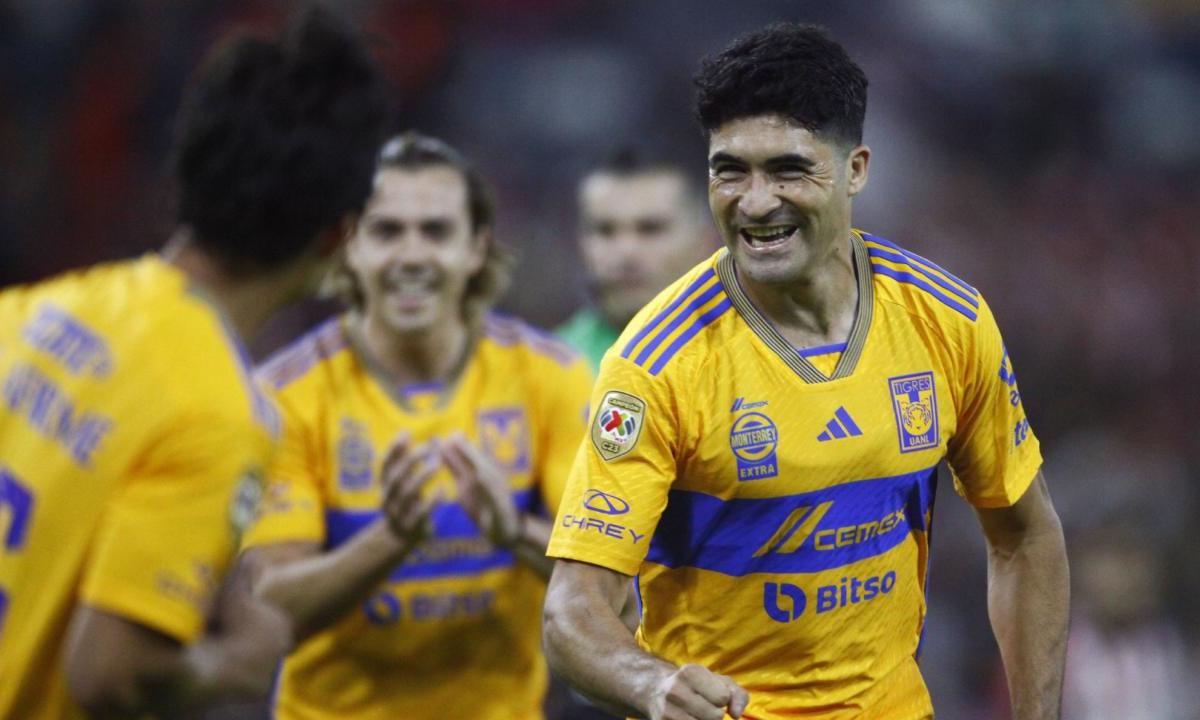 Los Tigres visitaron este sábado el Estadio Jalisco para enfrentar y golear 4-0 a las Chivas, dentro de la Jornada 14 del Apertura 2023