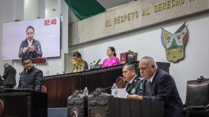 El titular de la SS Pública de Hidalgo acudió a la sede del Congreso de Hidalgo para dar cuenta del Primer Informe del gobernador