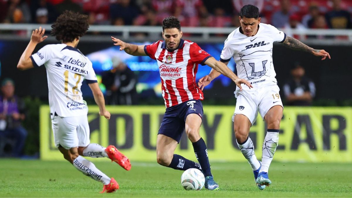 Chivas hacen valer su casa y derrotan a Pumas