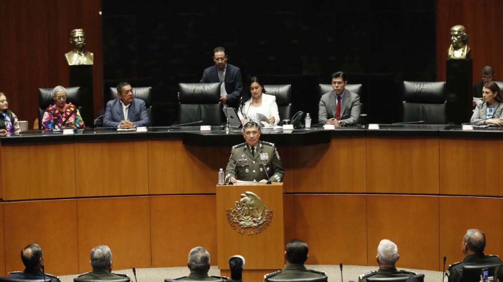 Resalta titular de Sedena incuestionable lealtad institucional del Ejército