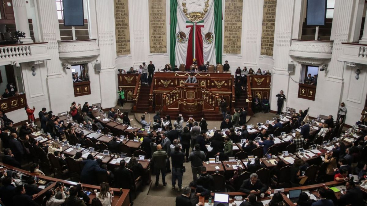 El Congreso CDMX levantó la sesión ordinaria y alargó la definición sobre la ratificación de Ernestina Godoy como titular de la Fiscalía