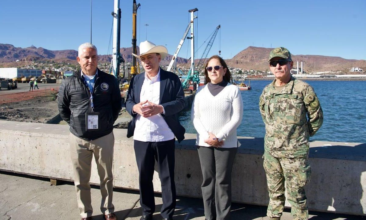 Supervisa Gobernador Durazo inicio de renovación del muelle de Guaymas