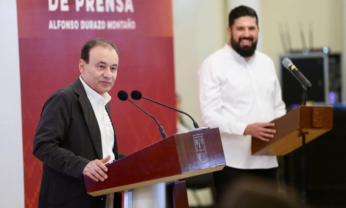 Firma Gobernador Durazo convenio para garantizar 100% de conectividad a Internet en Sonora