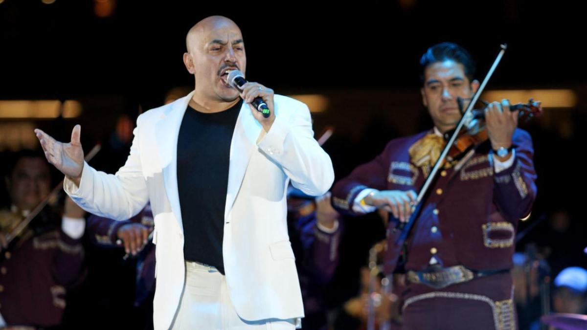 El cantante Lupillo Rivera canceló su concierto en la Arena Ciudad de México, como parte de su gira "Toromania Tour" 2024.