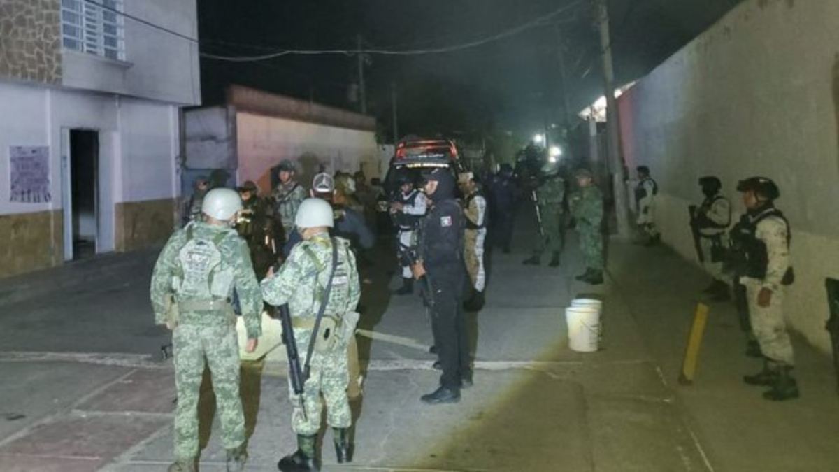 La paquetería electoral que serviría para las elecciones de este 2 de junio en Chicomuselo, Chiapas, fue quemada.
