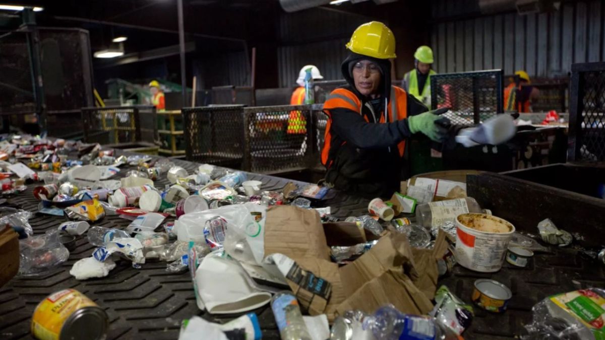 Reciclaje inclusivo tiene alcance multisectorial: Daniel Madariaga Barrilado