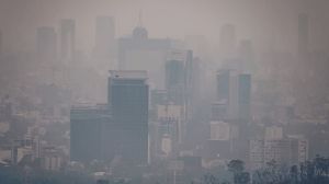 Precaución. La mala calidad del aire persistió por cuatro días en el Valle de México, lo cual llevó al CAMe a implementar medidas emergentes.