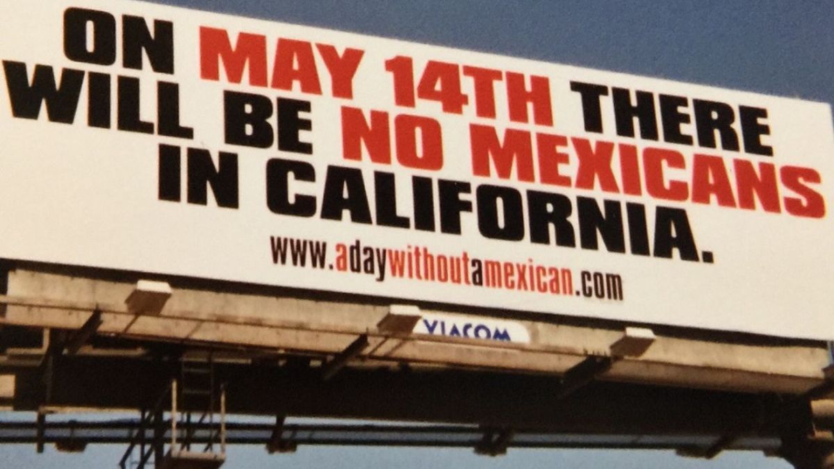 Considerada como una película de culto, desde su estreno el 14 de mayo de 2004, provocó un diálogo más abierto sobre la importancia de los latinos en Estados Unidos y sus derechos