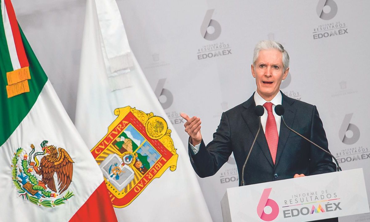 MENSAJE. El exgobernador mexiquense agradeció a los priistas del Estado de México la oportunidad de servir y trabajar por las familias de la entidad.